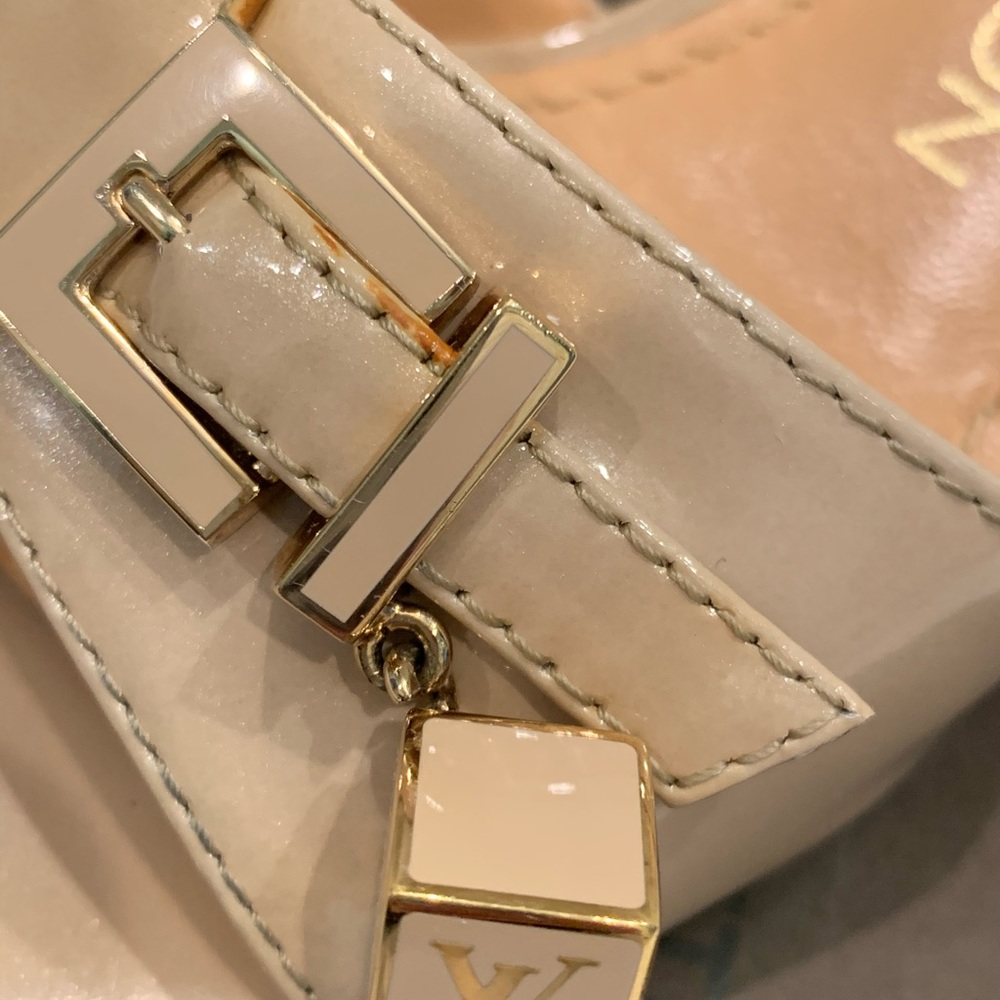 Louis Vuitton Vernis Dice Mule Shoes. - Picture 7 of 8